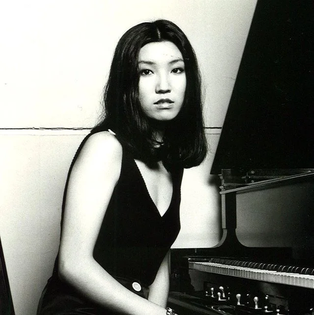 Yumi Arai - The Iconic Journey of a Japanese Pop Legend │Yokogao